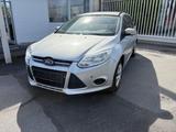 Ford Focus Turnier Trend AHK KLIMA 1,6 77KW NEUES MOD - Ford Focus aus 2011: 1.6
