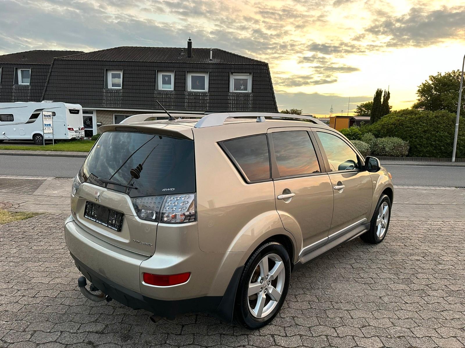 Mitsubishi Outlander 2.4 Instyle 4WD*2.HAND*ATM-90TKM*