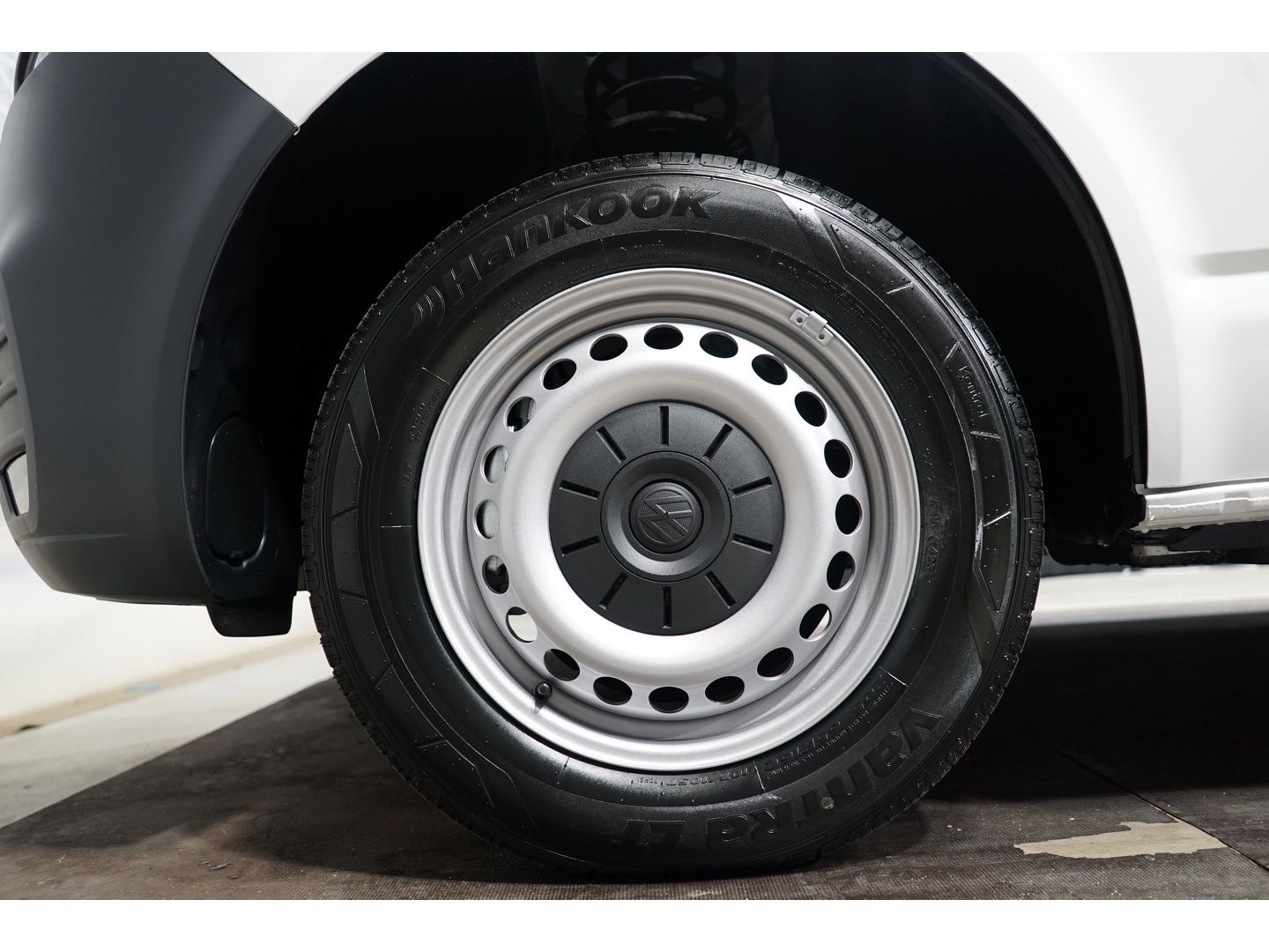 Volkswagen T6 Transporter - Bild 13