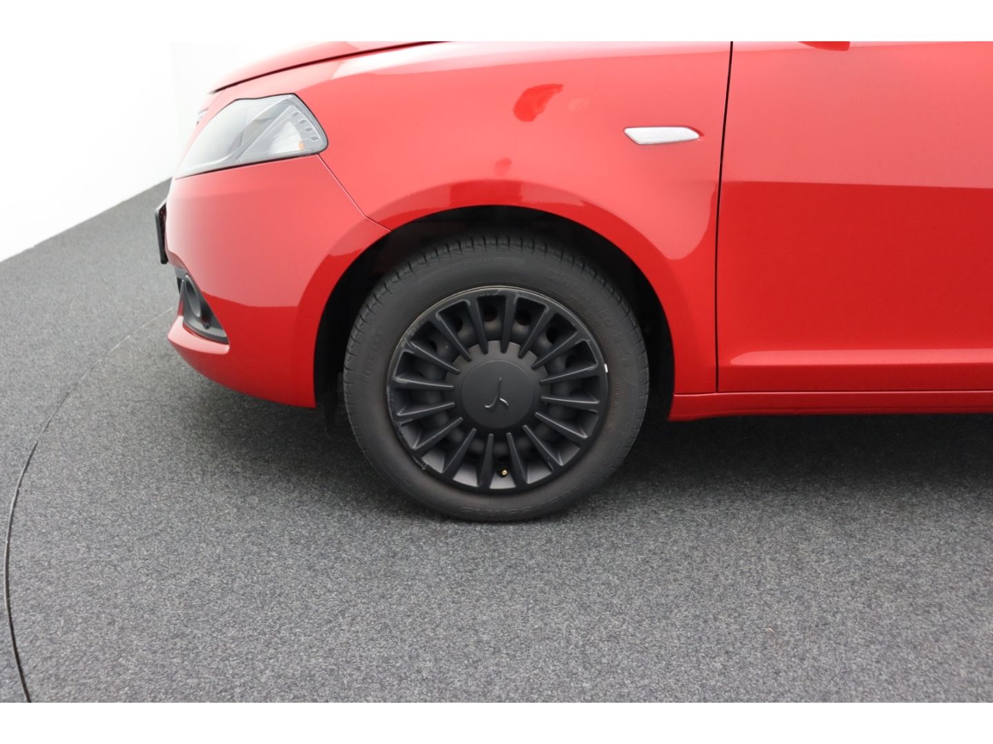 Fahrzeugabbildung Lancia Ypsilon Multifunktion Bluetooth Freisprechanlage