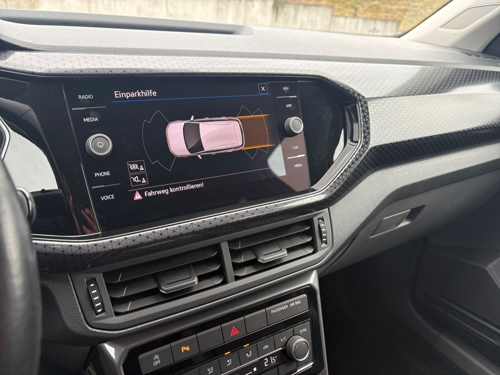 Volkswagen T-Cross - Bild 17