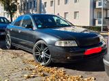 Audi A4 B5 2.8 V6 Quattro Limousine - Audi A4 aus 1999: 2.8