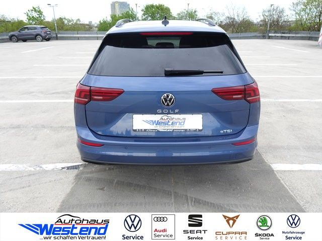 Fahrzeugabbildung Volkswagen Golf Var. Life 1.5l TSI 110kW Automtik LED