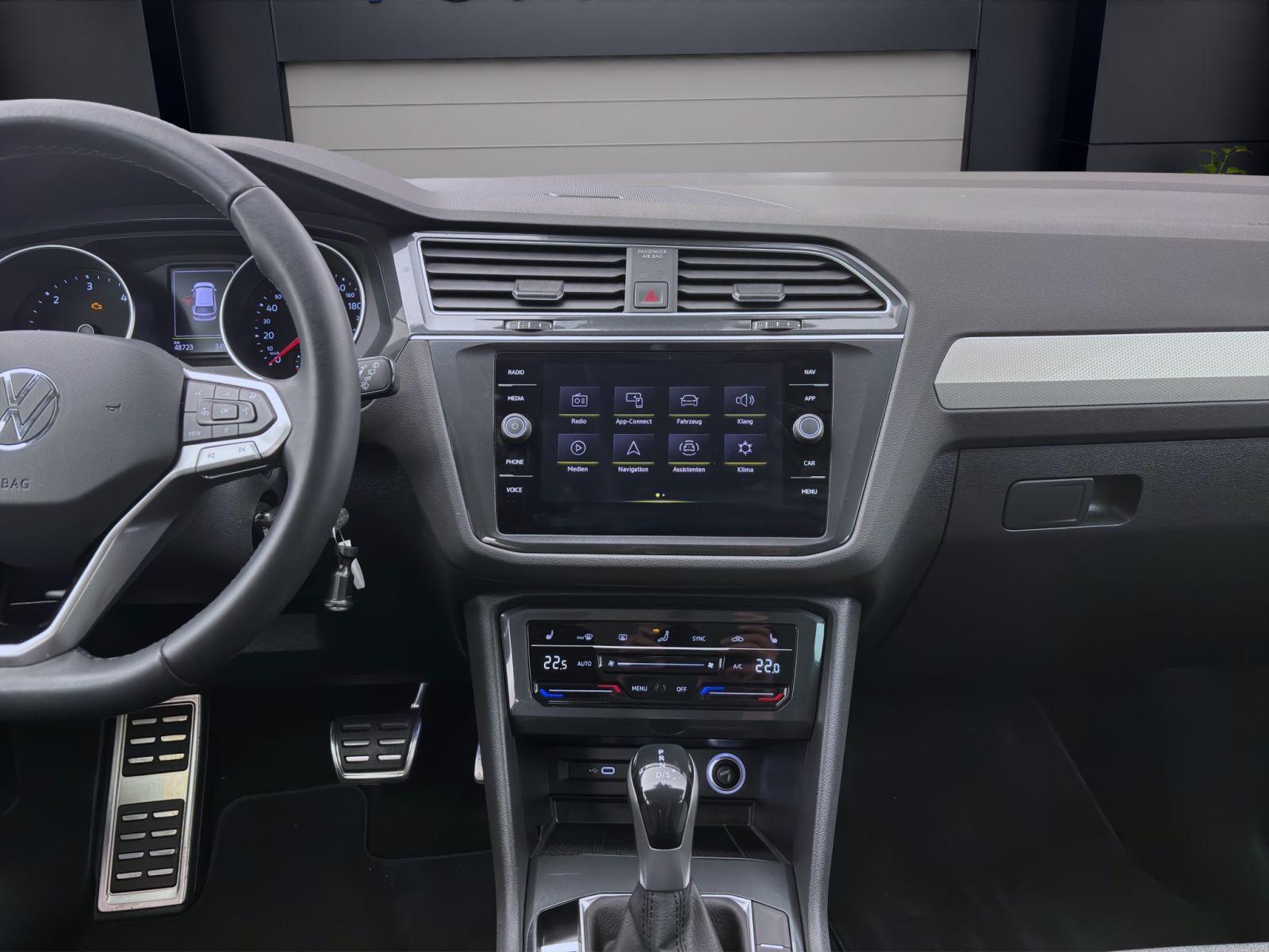Volkswagen Tiguan 2.0 TDI DSG MOVE NAVI KAMERA SITZHZG PDC