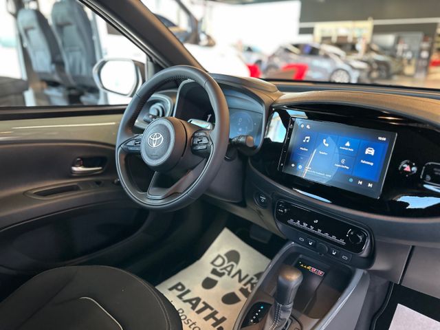 Toyota Aygo X Hybrid Teamplayer Technik Paket