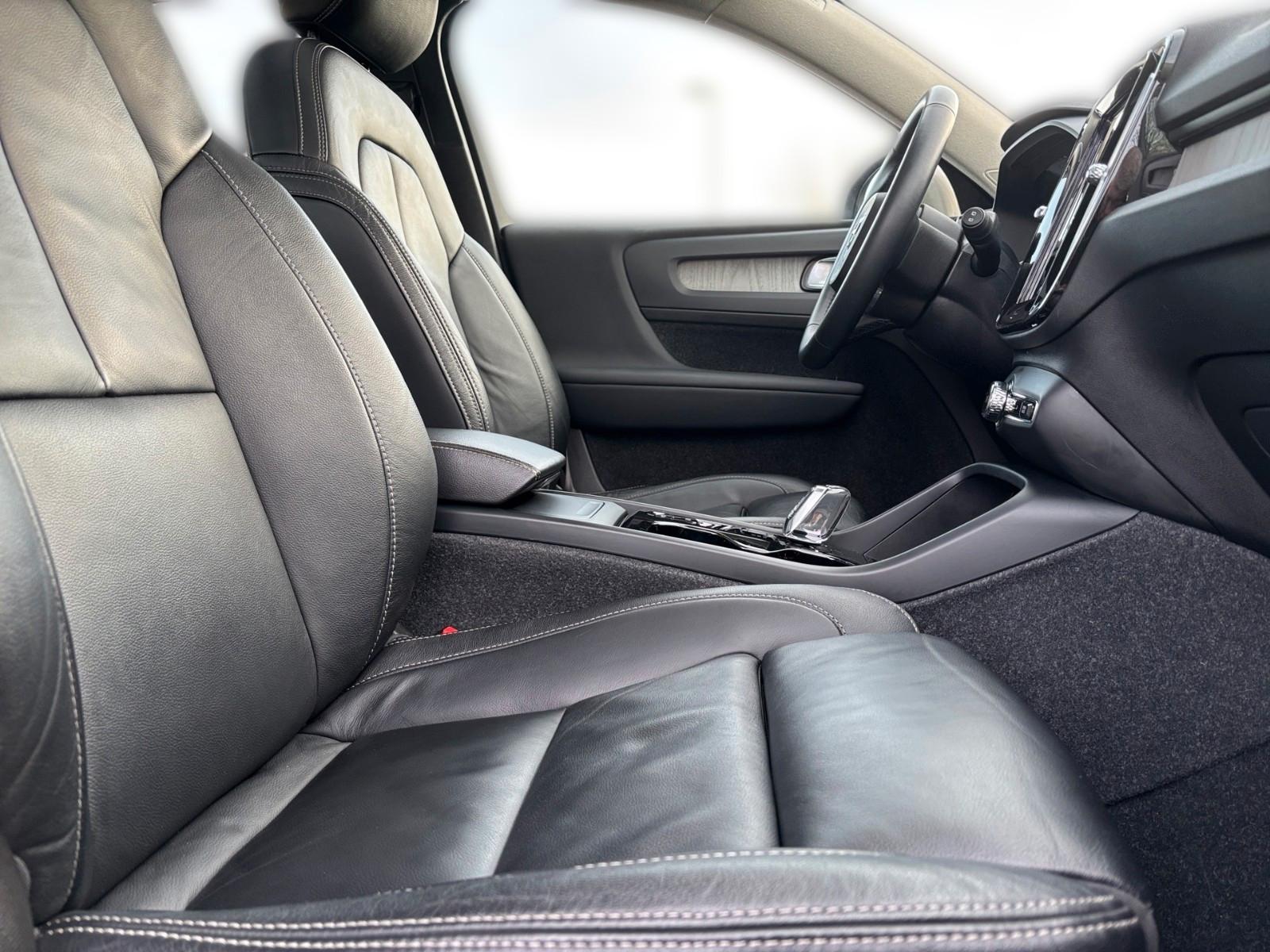 Volvo XC 40 Inscription/Leder/Navi/SHZ/LED/Panorama