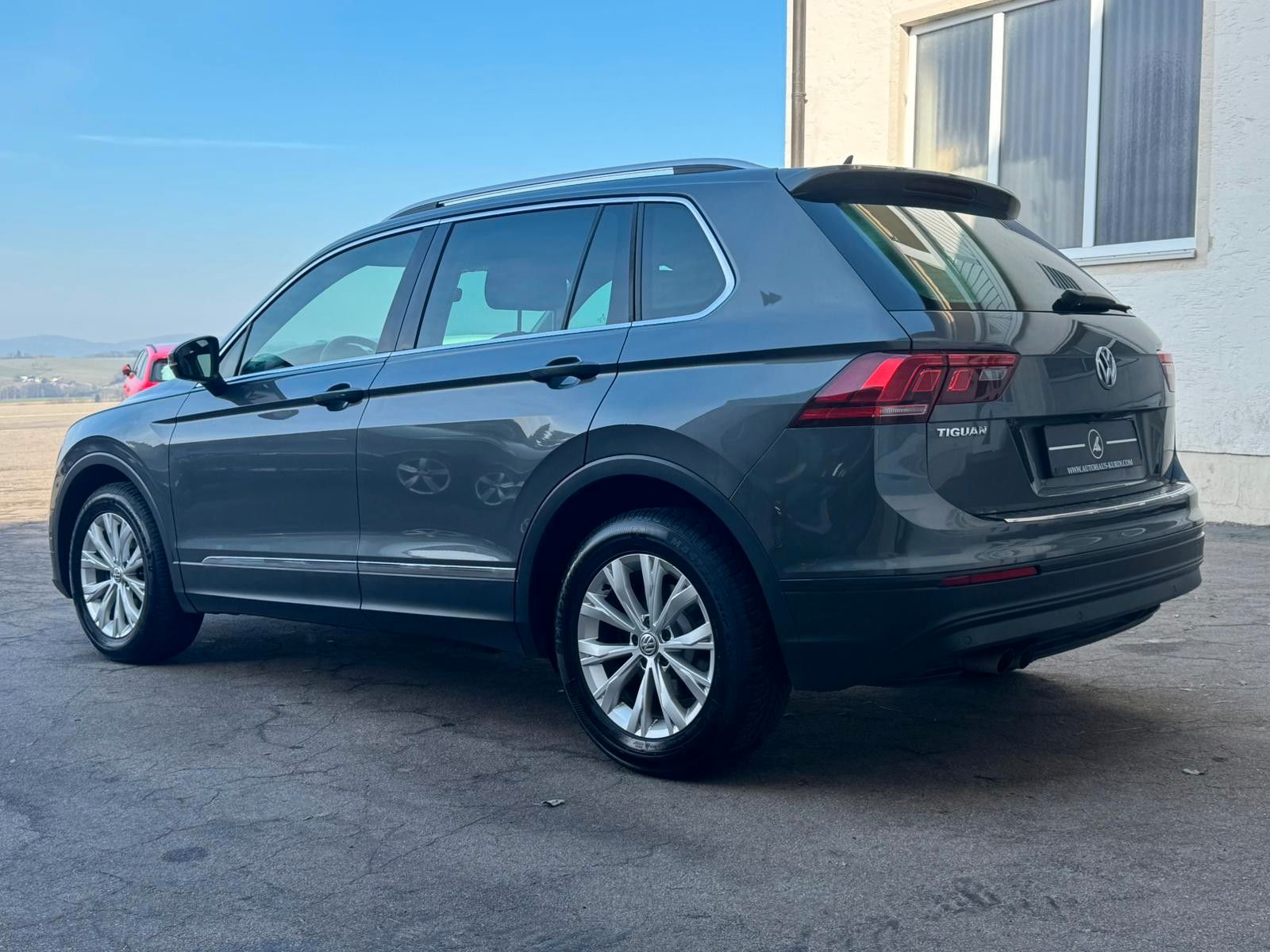 Volkswagen Tiguan 1.5TSI Comfortline ACC R-KAM NAVI LED SHZ foto 7