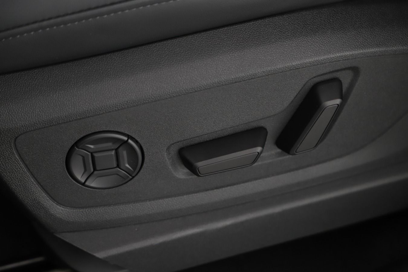 Audi Q8 e-tron - Bild 8