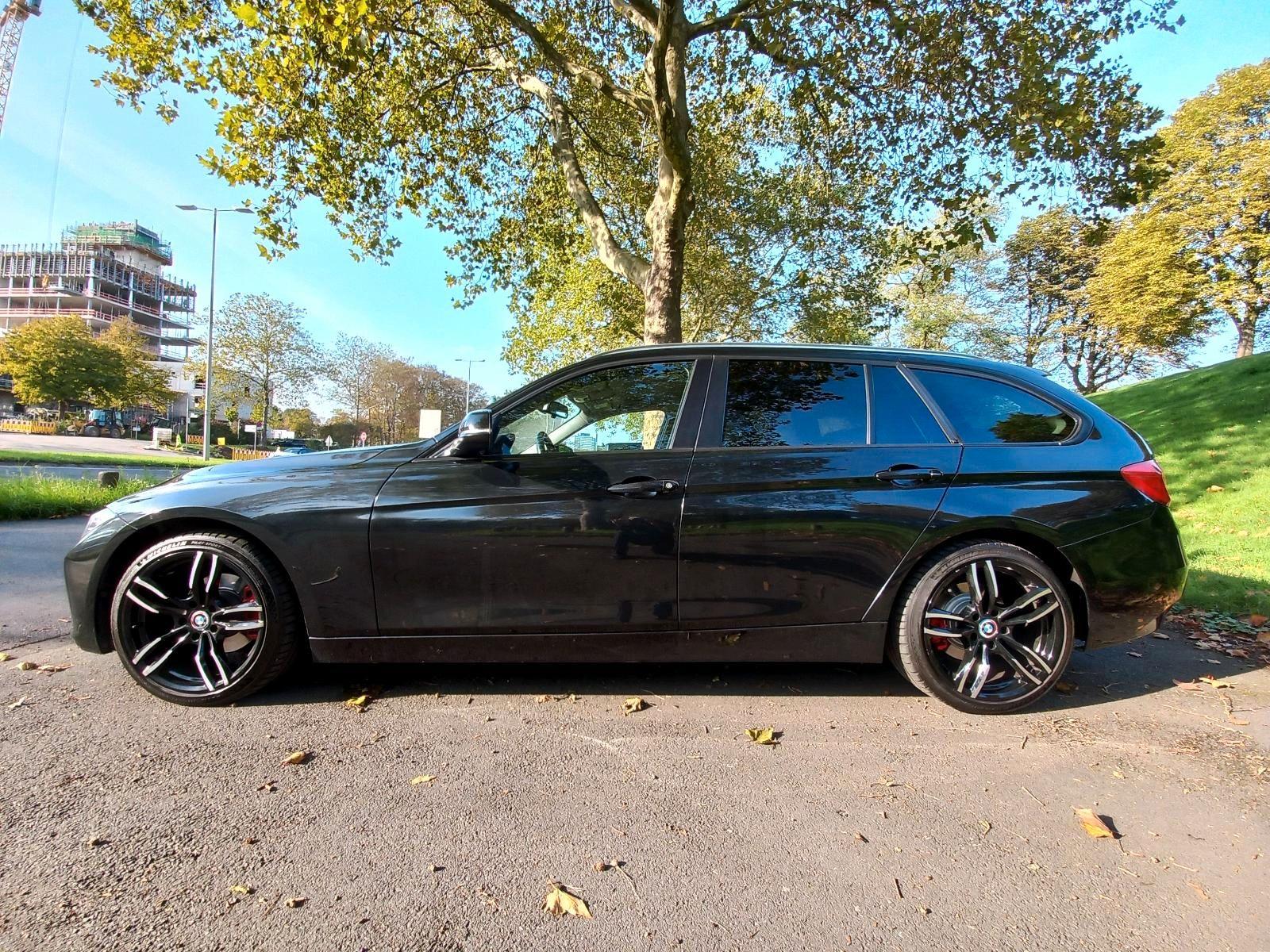 BMW 318 2013 — engine