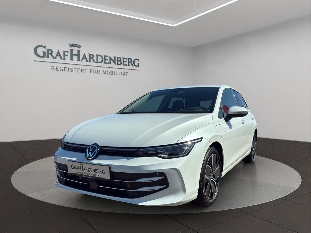 Volkswagen Golf VIII Lim. 1.5 TSI eHybrid Style ACC AHK RFK