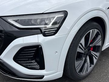 Audi Q8 e-tron - 6