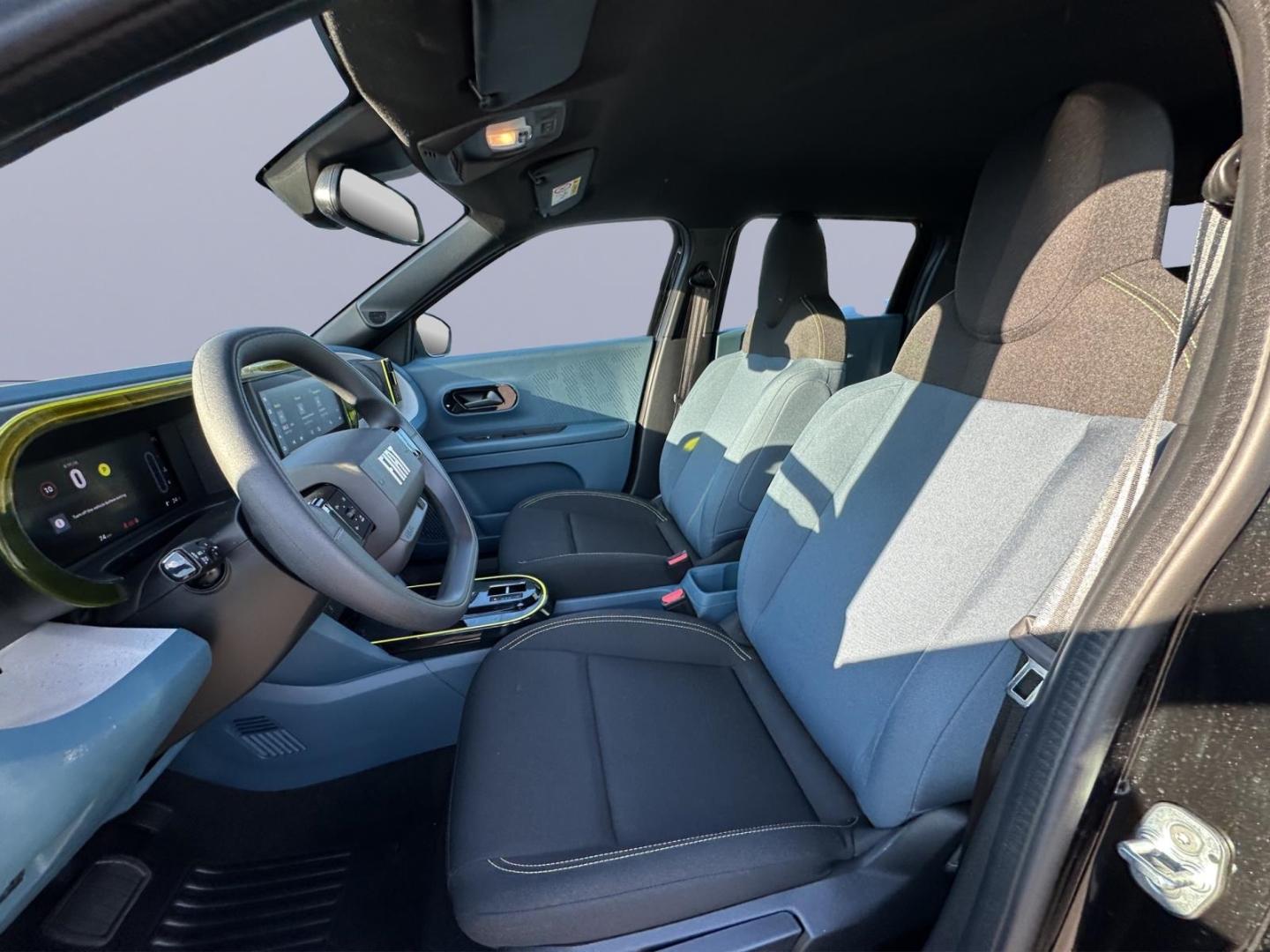Fiat Grande Panda 1.2 Hybrid 74 kW Business Edition N