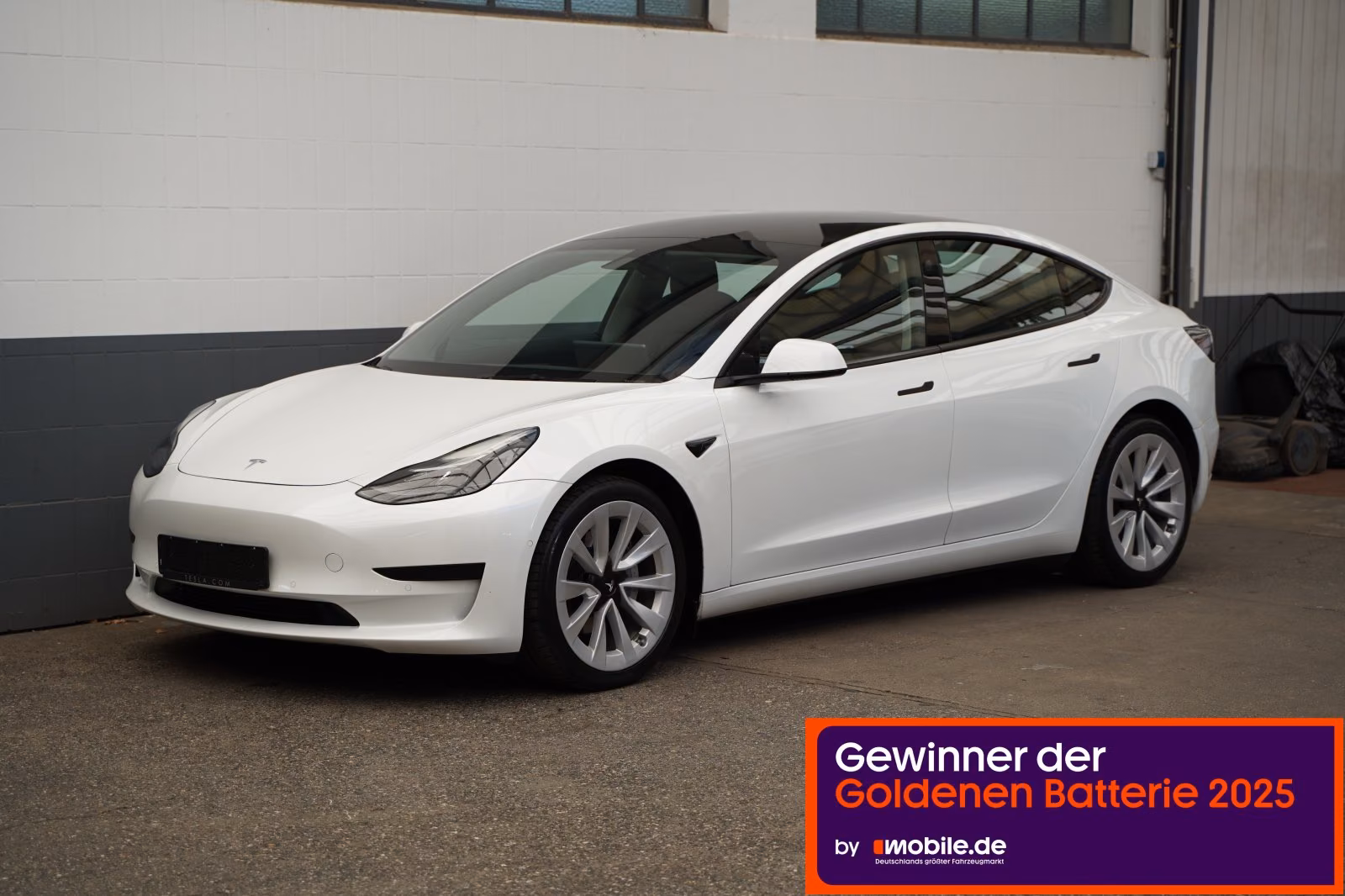Tesla Model 3 Standard Range + *19-Zoll*1.Hand*unfallf