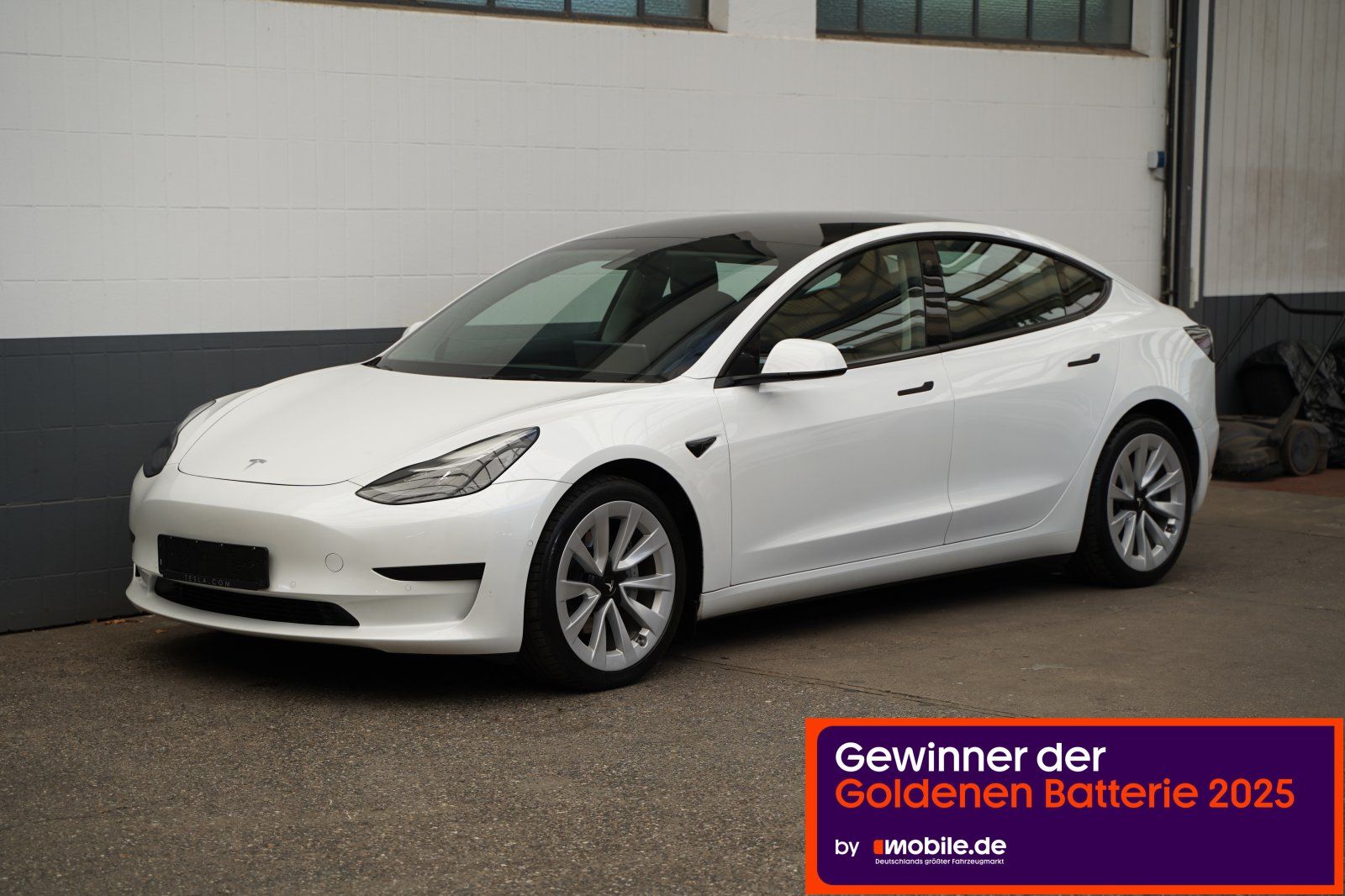 Tesla Model 3 Standard Range + *19-Zoll*1.Hand*unfallf