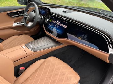 Mercedes E 200 - 10