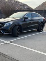 Mercedes-Benz GLE 350 d 4MATIC - - Mercedes-Benz GLE-Klasse Gebrauchtwagen in Köln