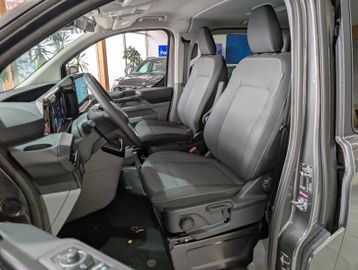 Ford Tourneo Custom 2.0 EcoBlue L1 Titanium