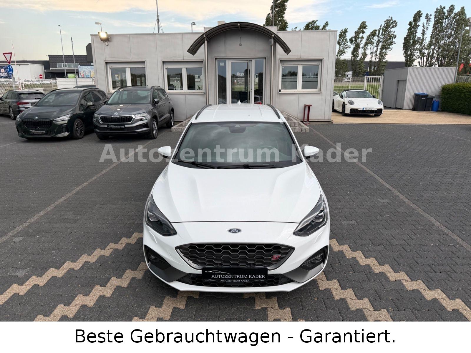 Ford Focus Turnier ST 2.3*R-Kamera*CruiseContr.*Navi*