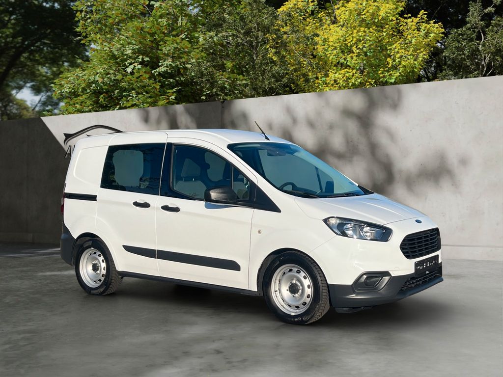 Image of Ford Transit Courier
