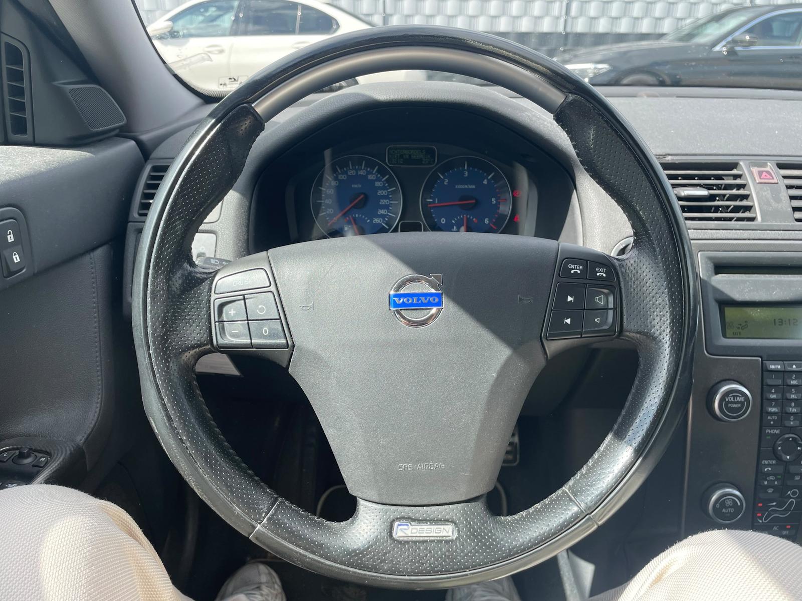 Volvo V50 1.6 D R-Design Xenon Vollleder 
