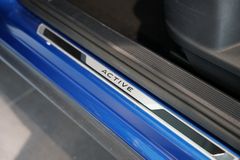 VW T-Roc 2.0 TDI Active | Navi | App | ACC | AHK VW T-Roc 2.0 TDI Active | Navi | App | ACC | AHK
