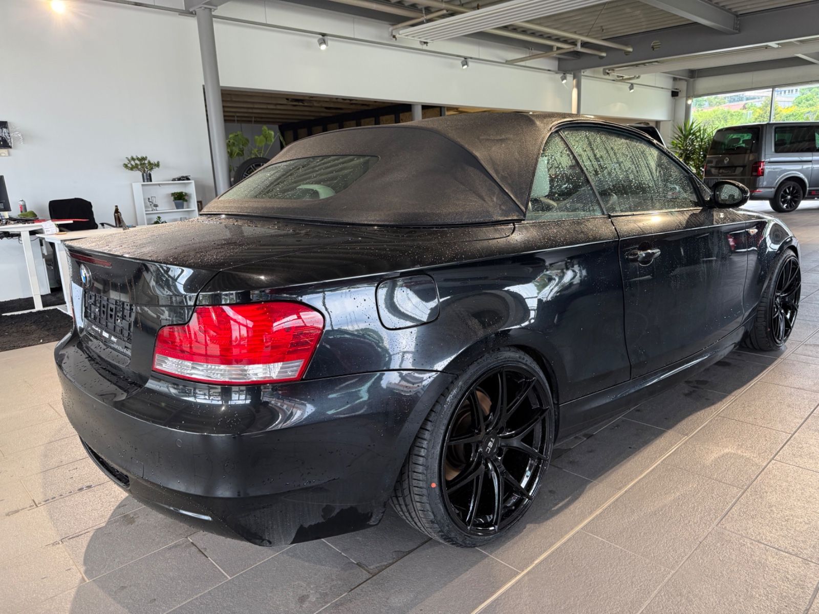 Fahrzeugabbildung BMW 120d Cabrio M Sport *Xenon*NaviProf * PDC*KomfZ*