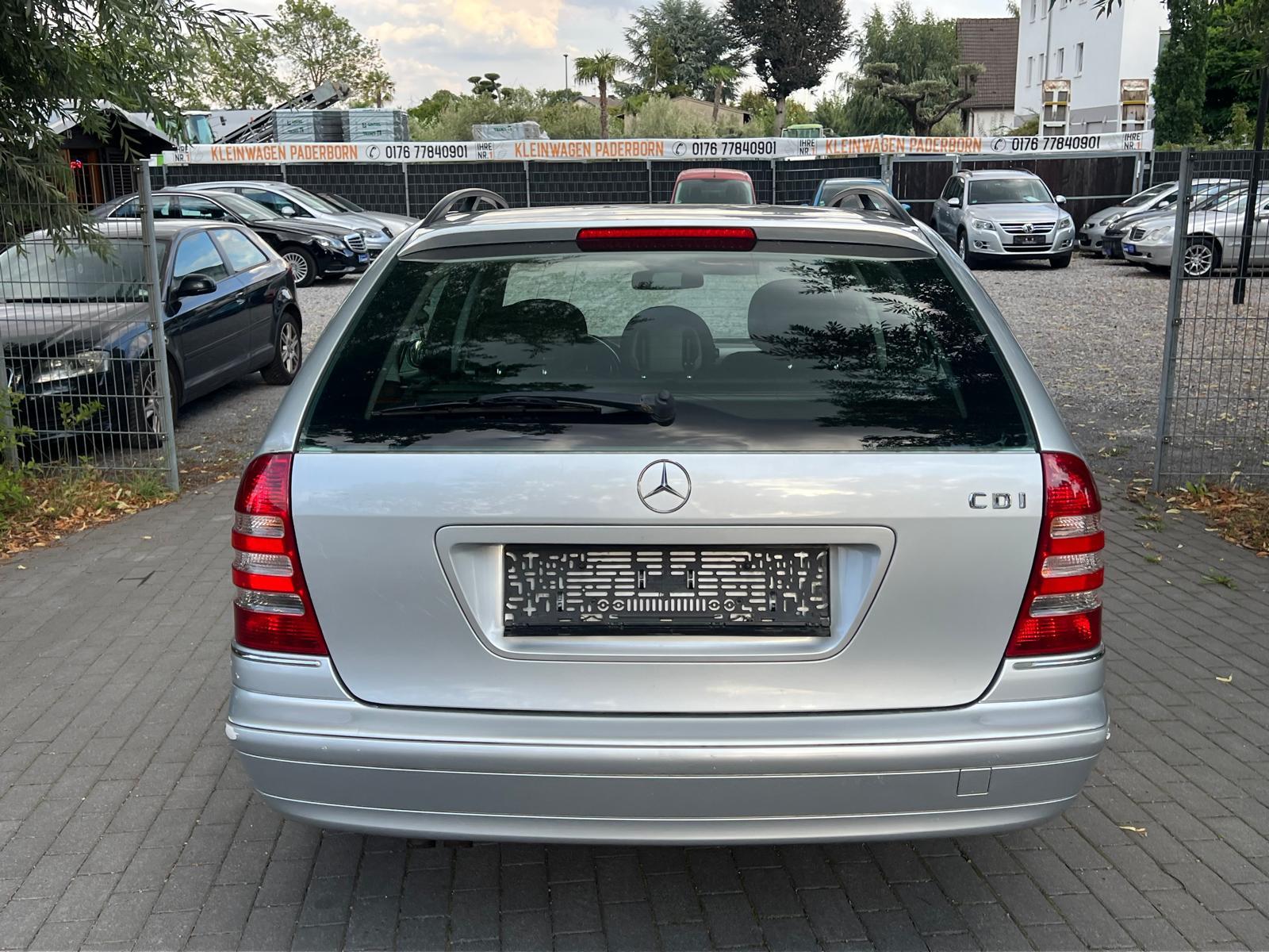 Mercedes-Benz C220 2006 — engine 2.148 cm³, 150 HP (110kW)