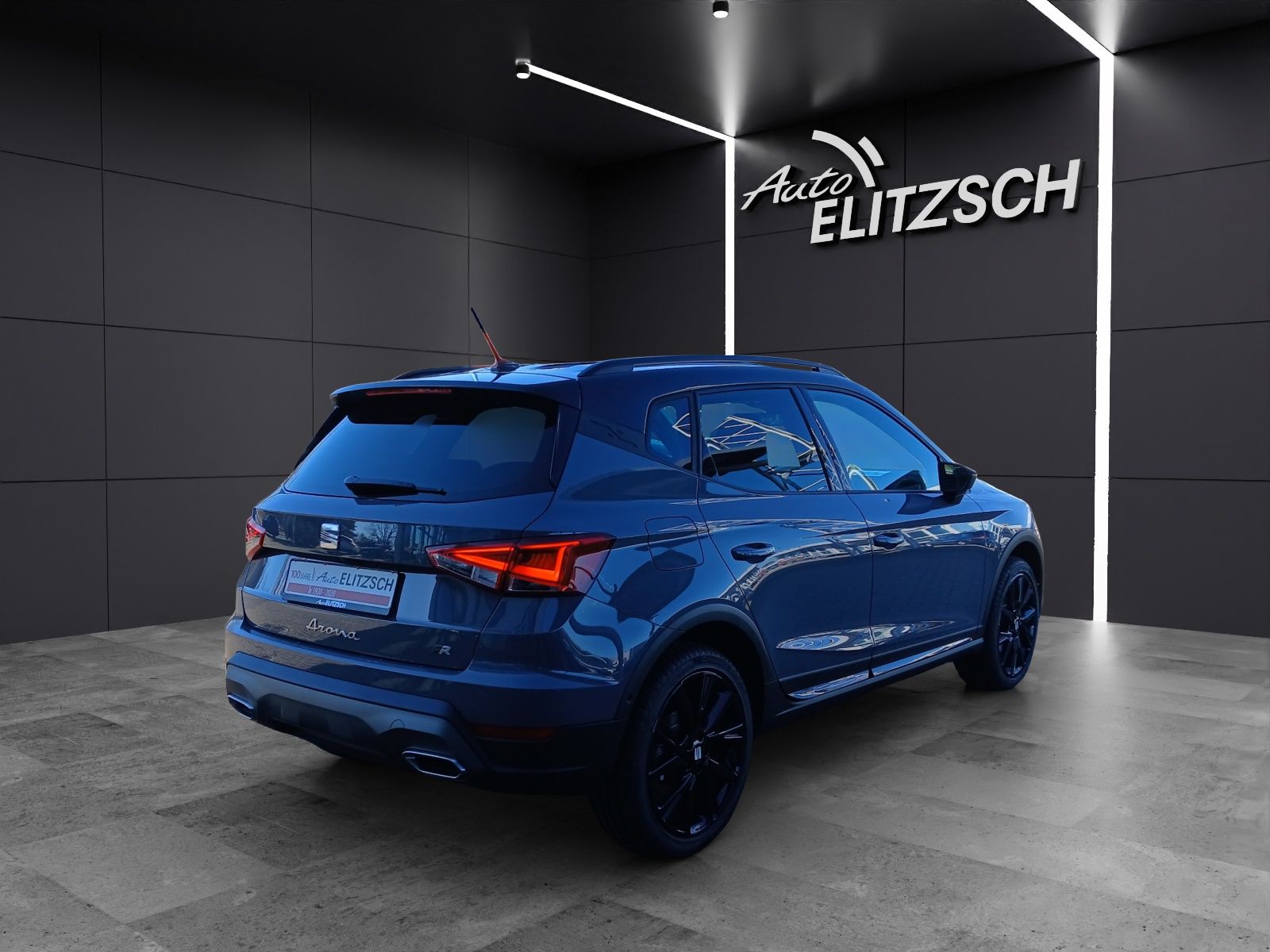 Fahrzeugabbildung SEAT Arona TSI FR Black Edition DSG LED Navi AID ACC