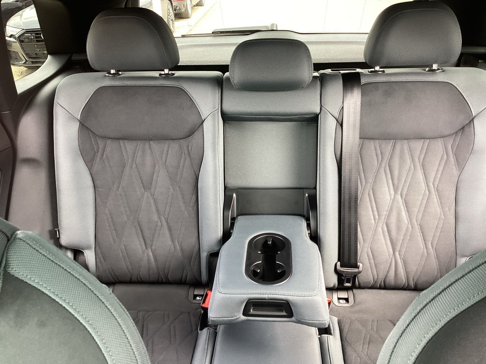 Audi Q3 200 kW S-Tronic, Panorama-Schiebedach, Tech P foto 13