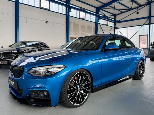 BMW 230i xDrive/Coupé/M-Performance/Navi/Led/Kam/