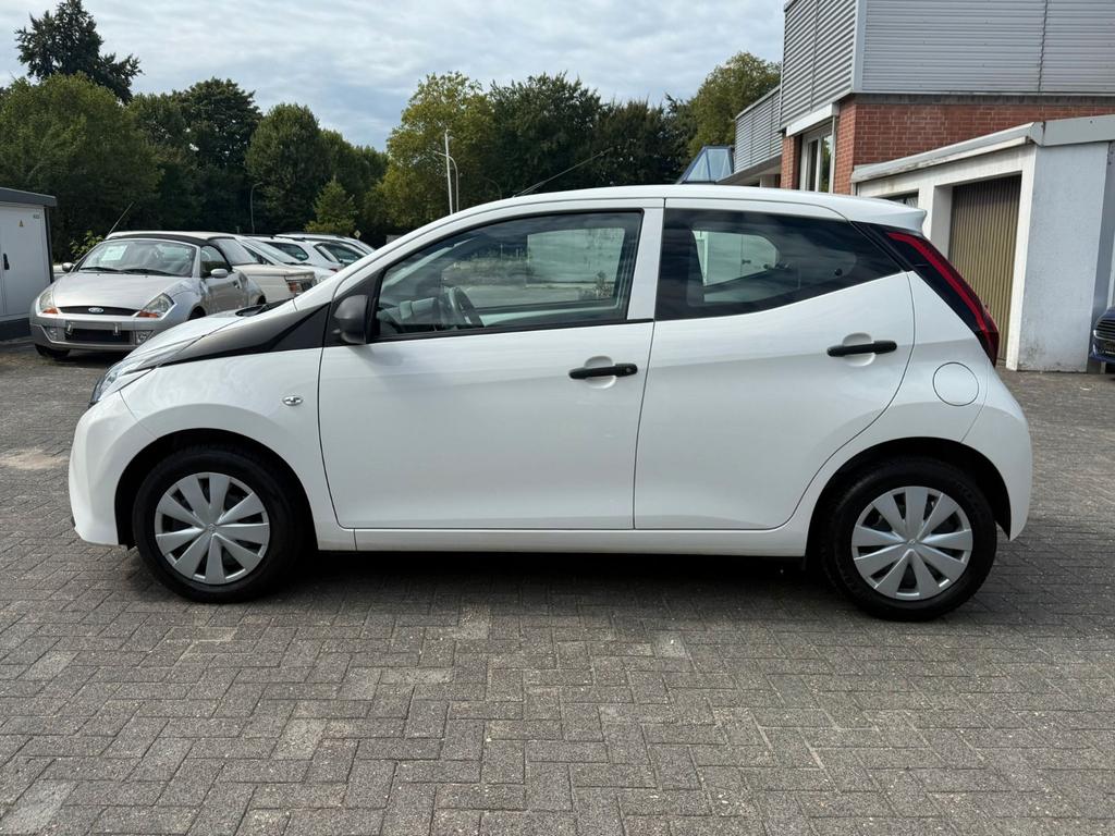 Toyota Aygo (X)