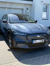 Ford 1.Hand -Garage-B&O Sound- Navi, 440 km RW - Ford Mustang Mach-E in Berlin