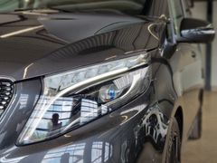 Fahrzeugabbildung Mercedes-Benz V 300 d AMG MARCO POLO LEDER STANDHZ AHK KÜCHE