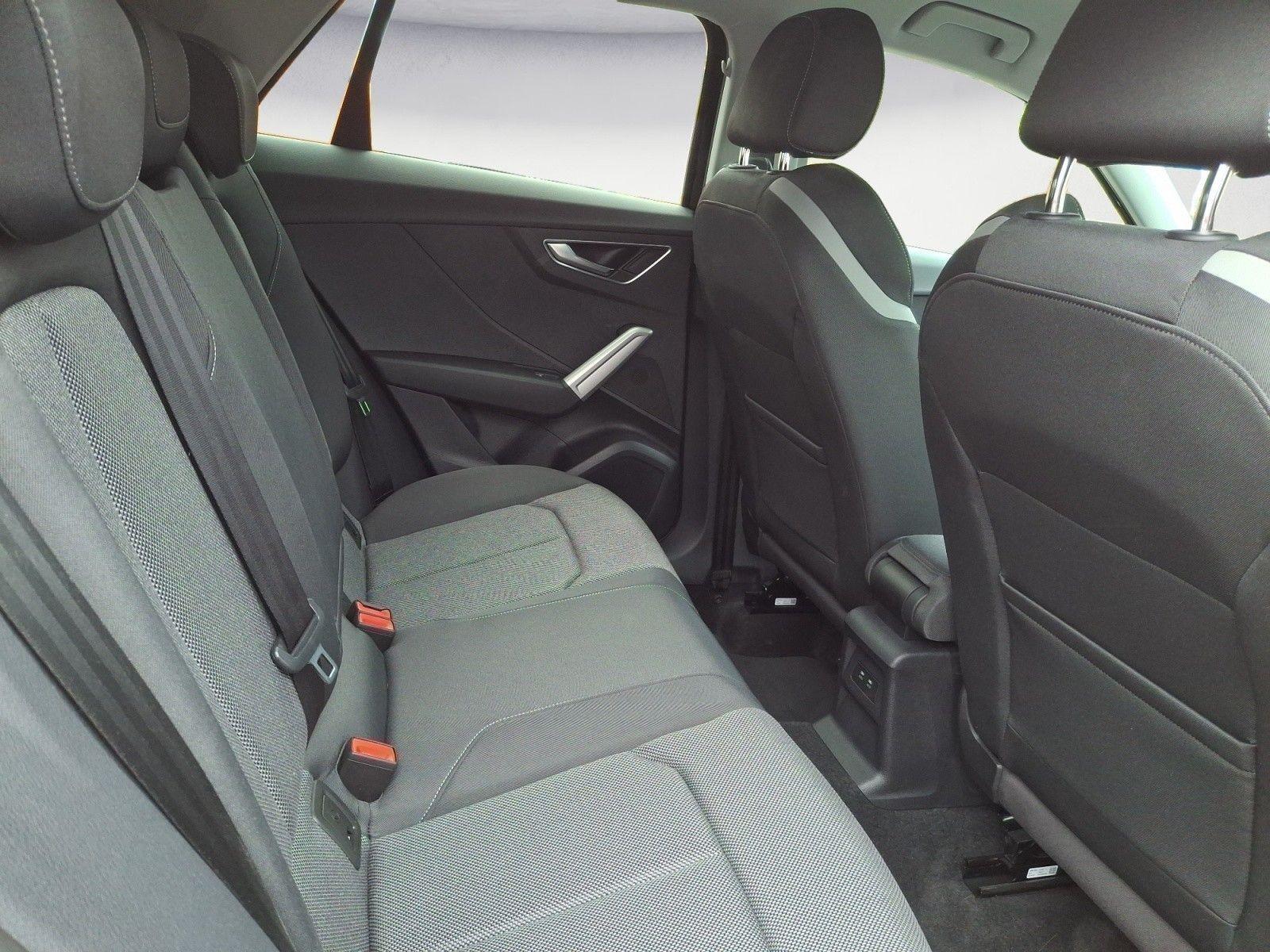 Audi Q2 advanced 30 TSFI 85(116) kW(PS) *Matrix- LED 