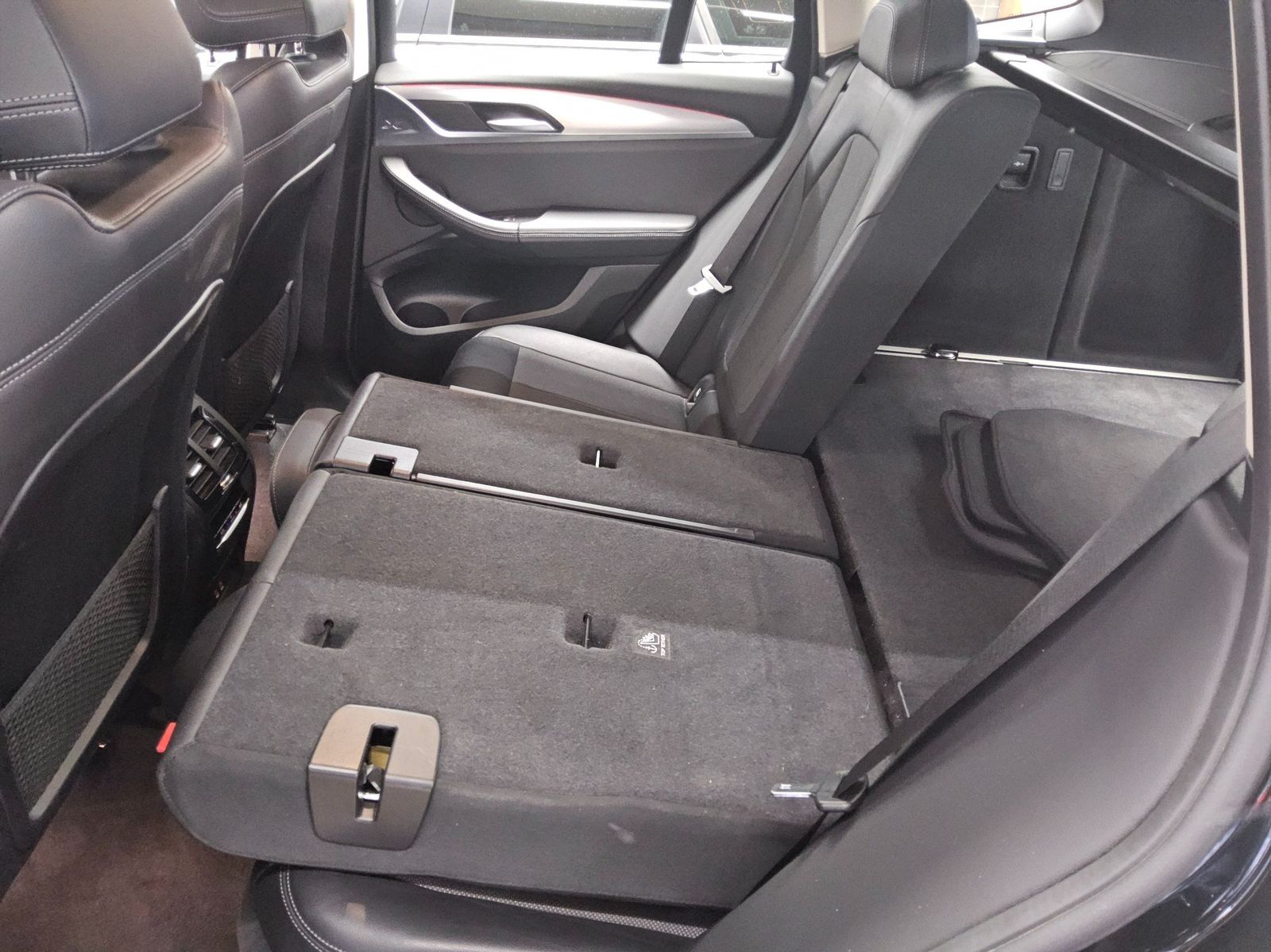 BMW X3 xDrive30i X-Line Navi LED LC AHK StandHzg foto 12