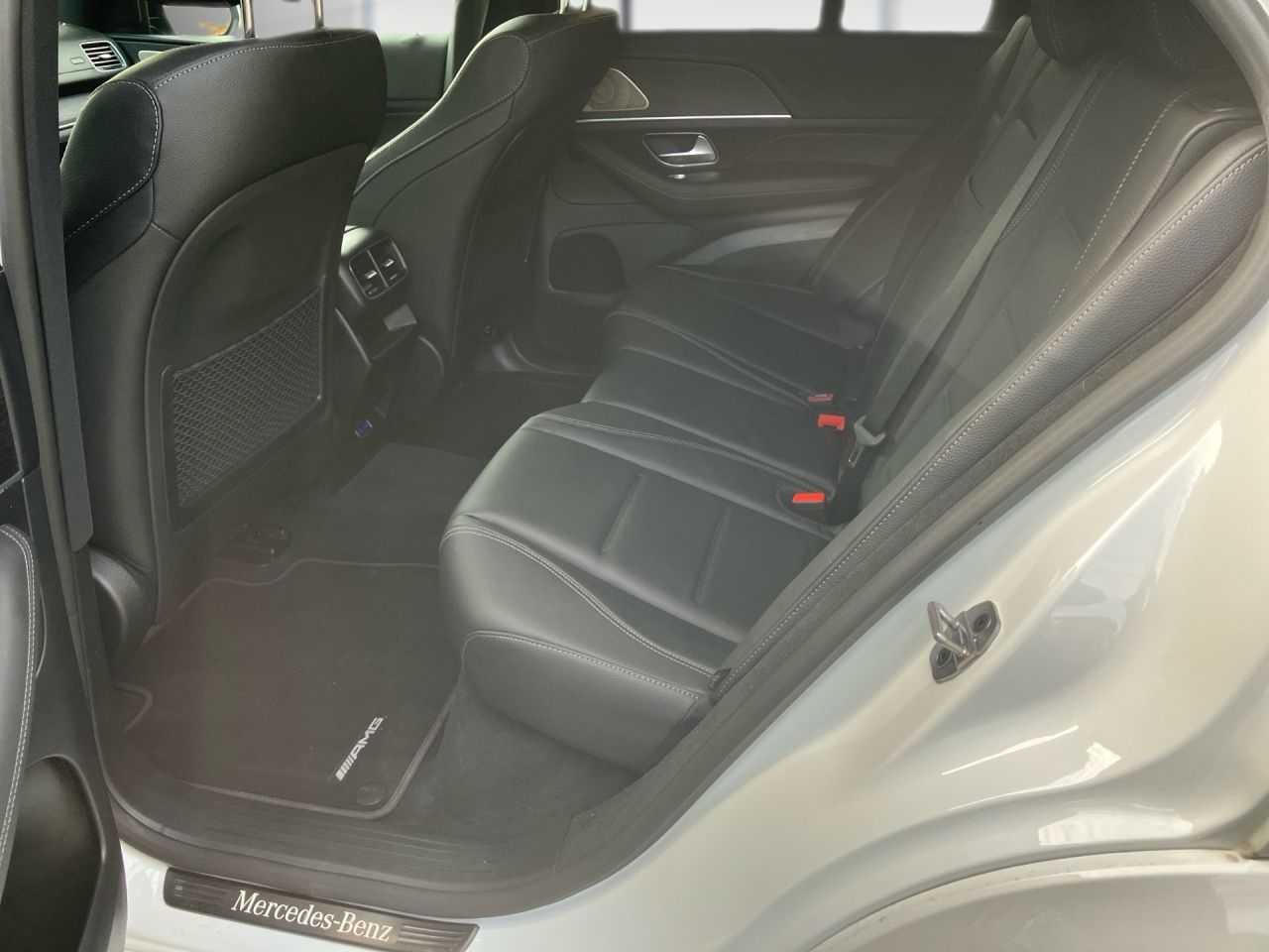 Fahrzeugabbildung Mercedes-Benz GLE 350 de 4M AMG AHK Night Airmatic Multibeam M