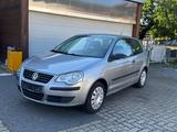 Volkswagen Polo 9N3 Tour TüvNeu VOLL-Scheckheftgepflegt! - Volkswagen Polo mit Benzin-Antrieb: 9n3