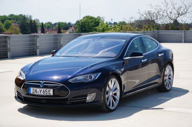 Tesla Model S P85D, Free SC,CCS,LUFT,-PANO-SD,21"