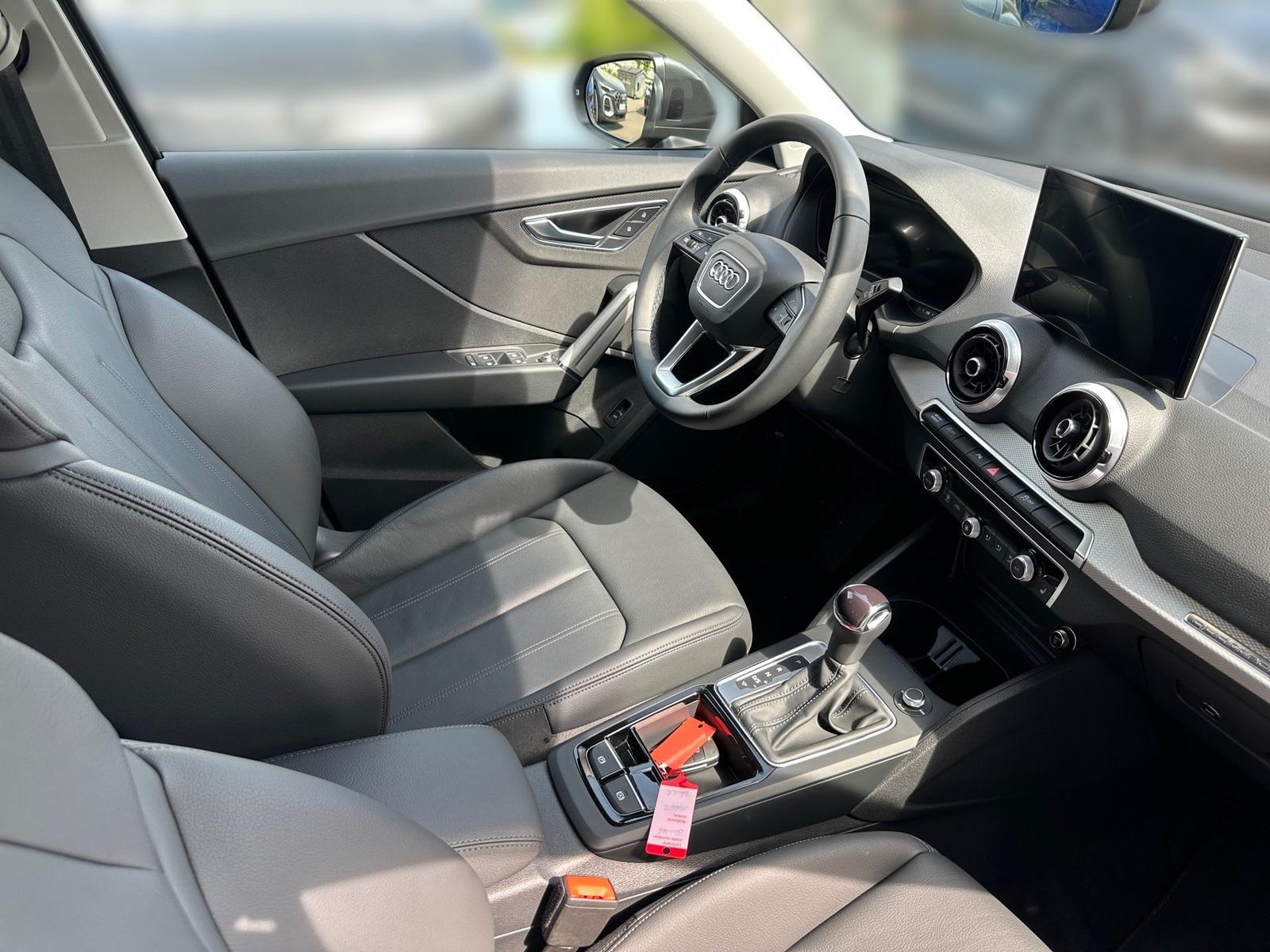Audi Q2 advanced NAVI*LED*RFK*17LM*LEDER*GRA*5J GAR, миниатюра 15