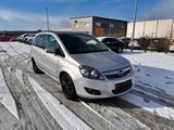 Opel Zafira B Family 140PS 7-SITZER/8-FACH/TÜV - Opel Zafira: 1.8