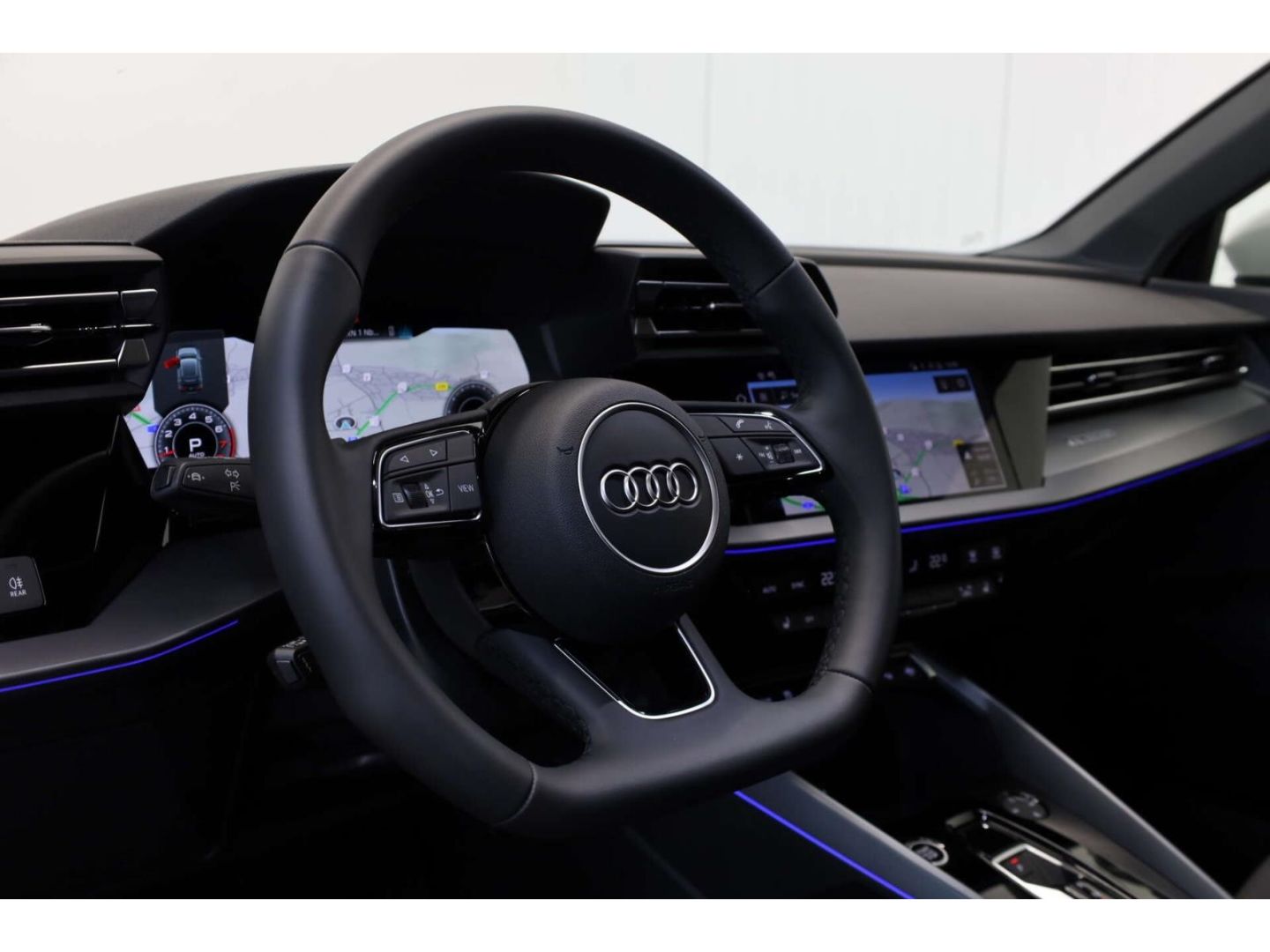 Audi A3 Sportback 40 TFSI quattro AHK 19'' RFK NAV foto 21