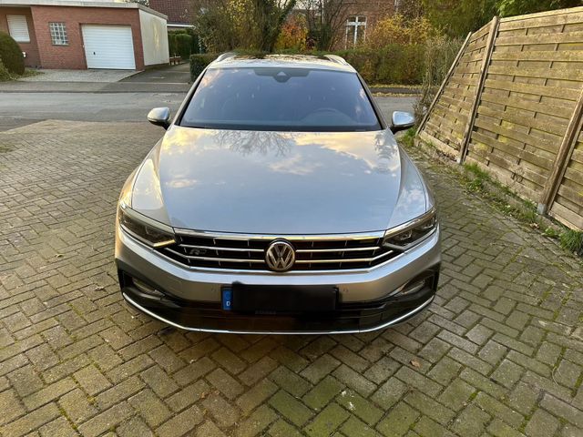 Volkswagen/ Passat Variant/2.0 TDİ/ DSG/ R...