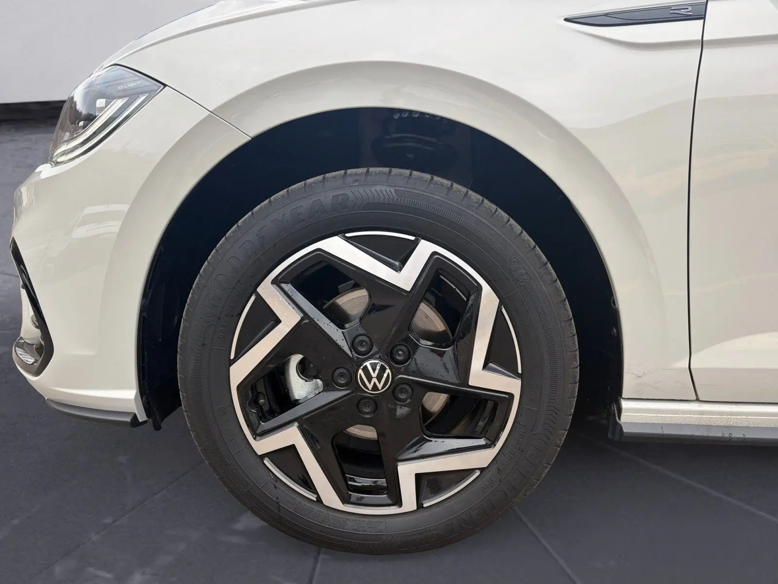 Volkswagen Polo R-Line 1,0 l TSI OPF 5-Gang, миниатюра 8
