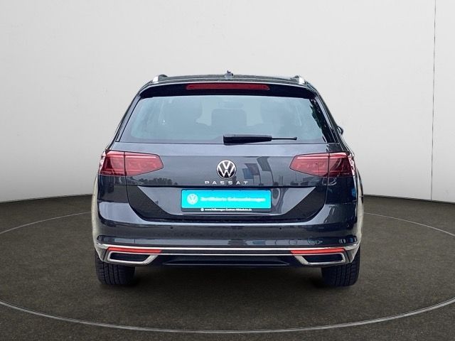 Volkswagen Passat Variant 2.0 TDI DSG Elegance Navi AHK LM1 foto 4