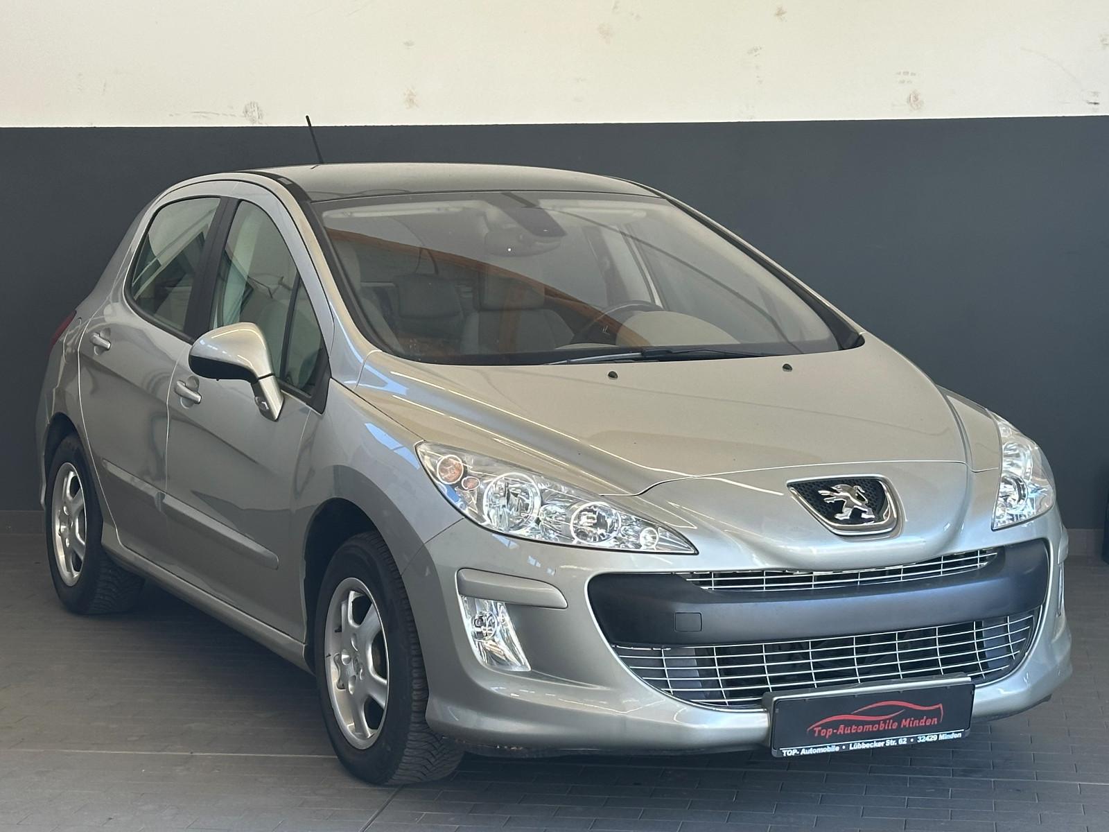 Peugeot 308 1.6 Automatik PANORAMA/KLIMA/SHZ/AHK/2HAND