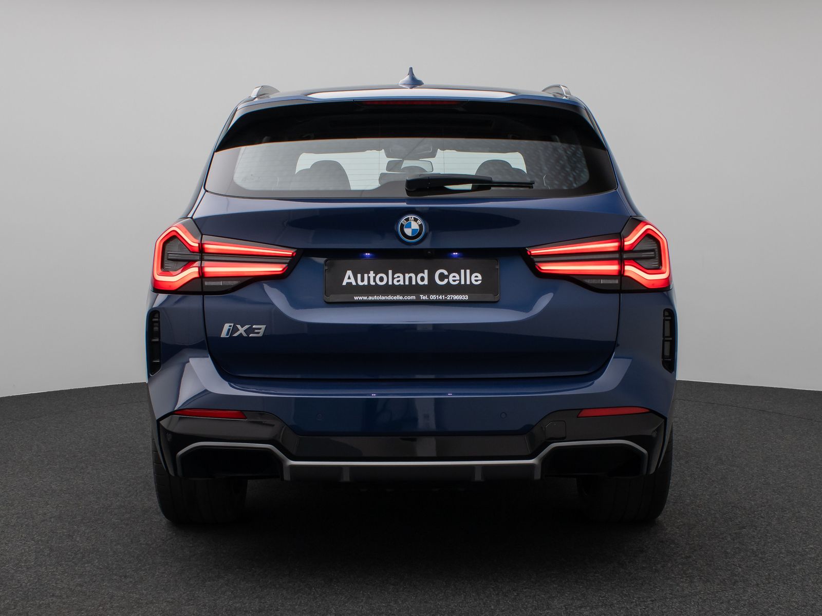 Fahrzeugabbildung BMW iX3 Impressive M Sport Panorama 360°HUD DAB H/K