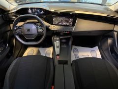 PEUGEOT 308 Automatik NAVI LED SHZ CARPLAY 1.HAND