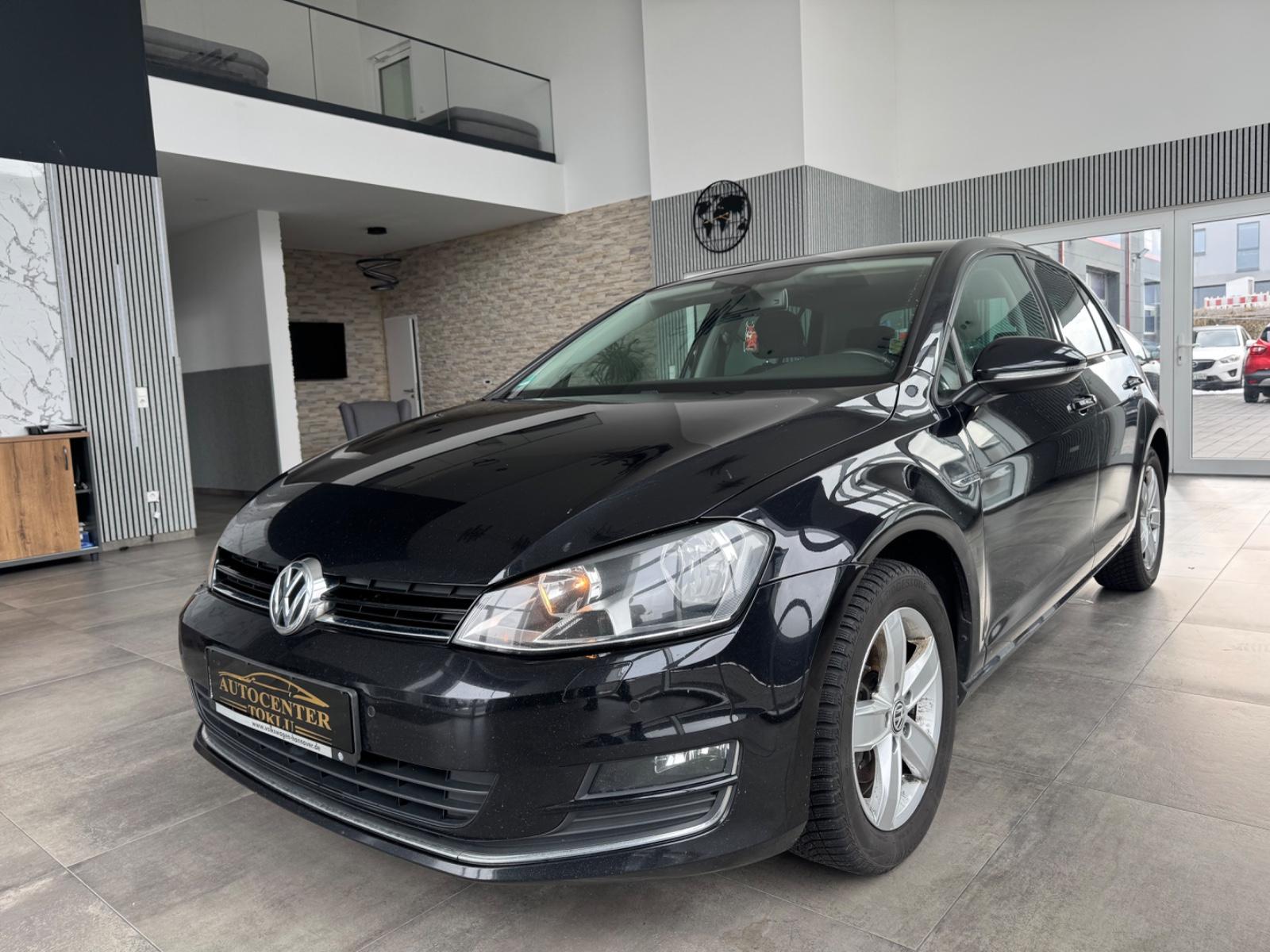 Volkswagen Golf VII 1.6 TDI Lounge Navi