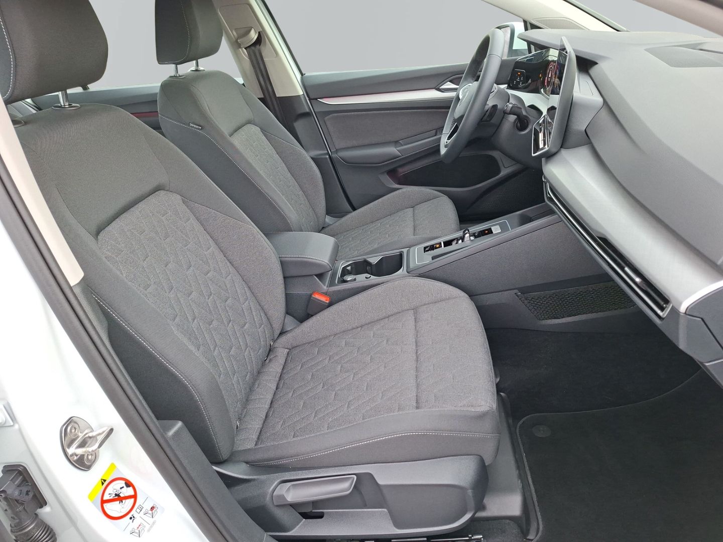 Golf VIII 1.5 eTSI Life *Kamera*ACC*APP-Connect*