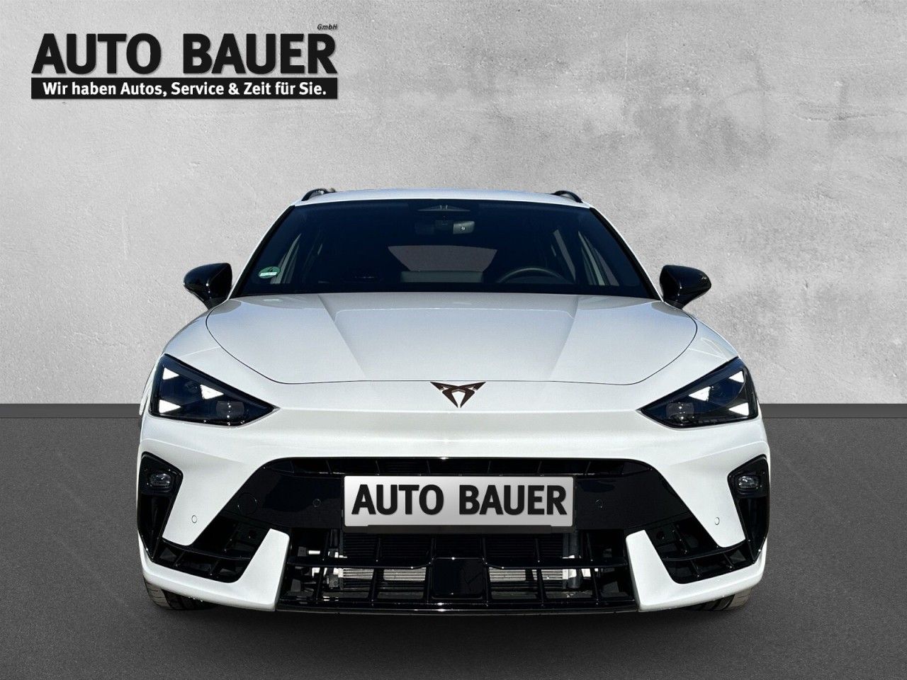Fahrzeugabbildung CUPRA Leon Sportstourer VZ 2.0 TSI 333 PS DSG 4Drive - mit KI generiert/bearbeitet